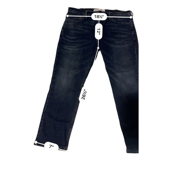 Levi Strauss & Co slim straight jeans size 37S - Picture 4 of 8